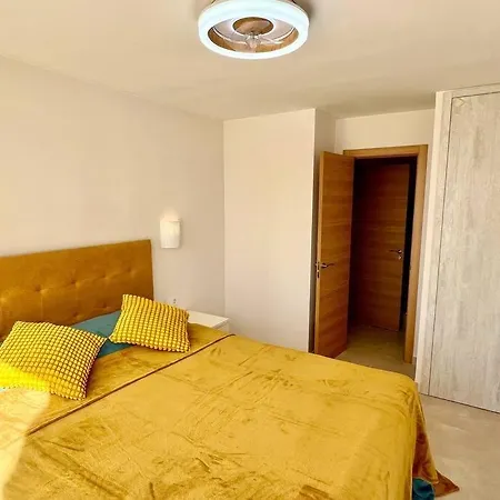 Sunny On The Paradise Coast.