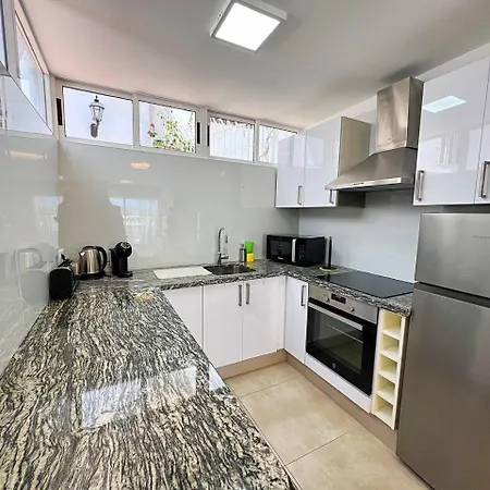 شقة Sunny On The Paradise Coast. *